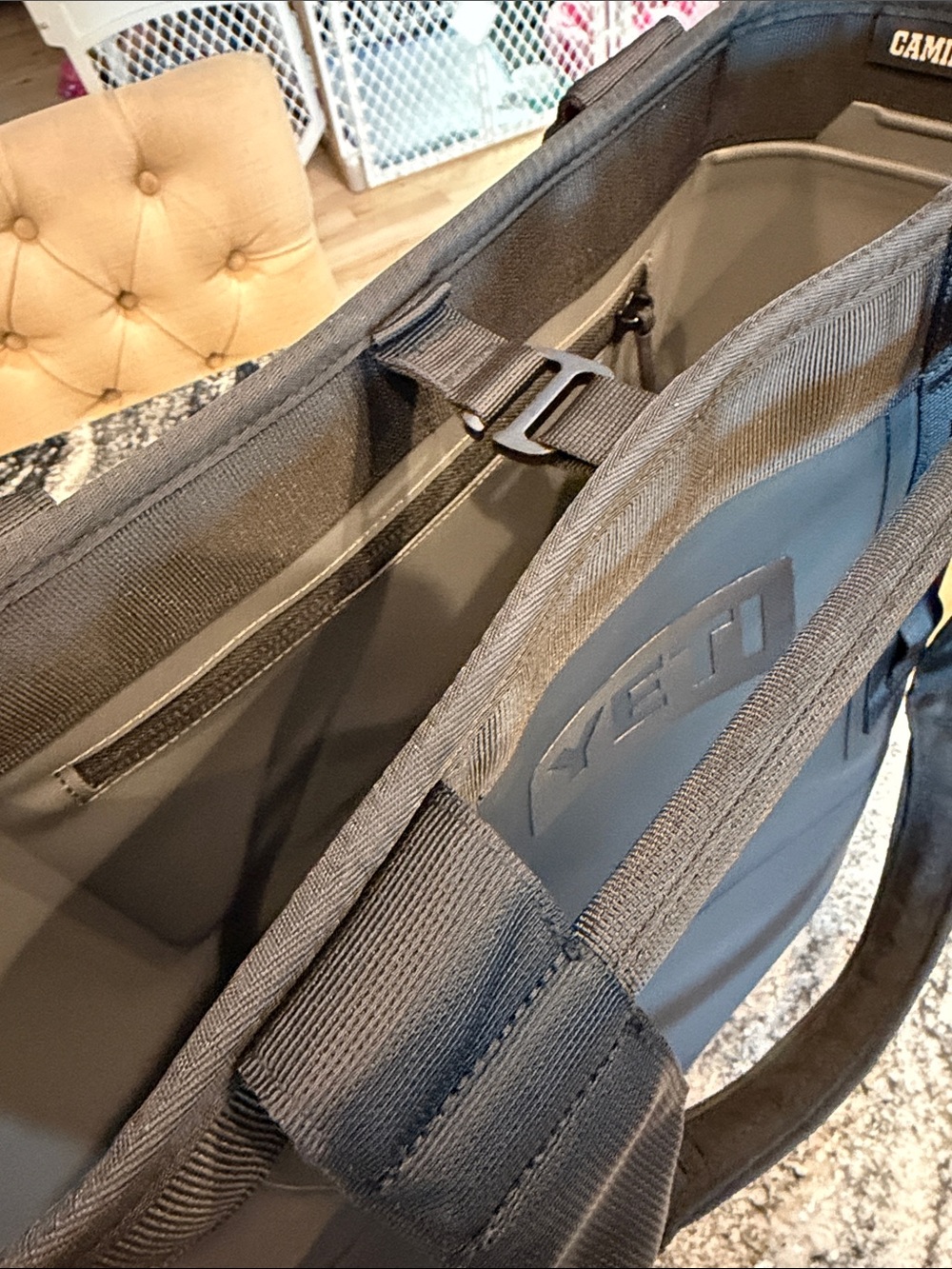 Yeti Black Duffel Tote Bag - Picture 8 of 9